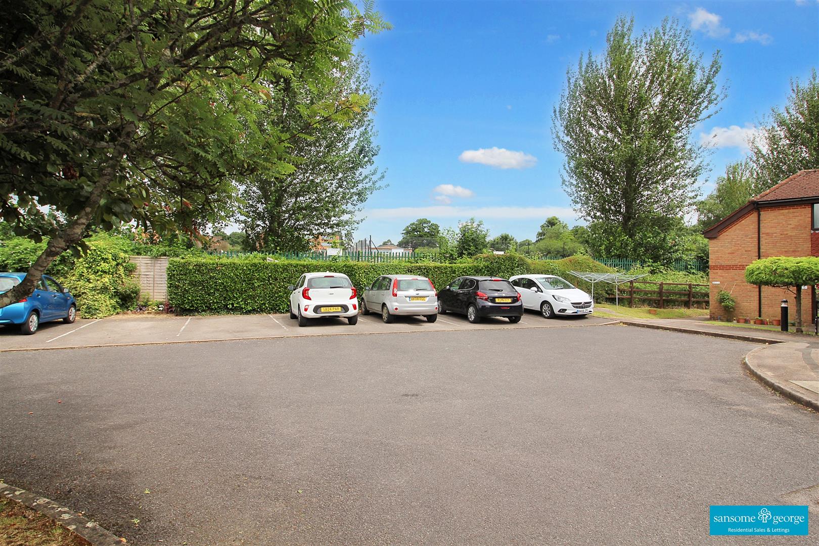 Burrcroft Court, Reading